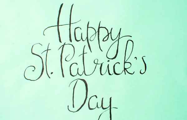 Happy St Patrick dag kalligrafi-kort — Stockfoto