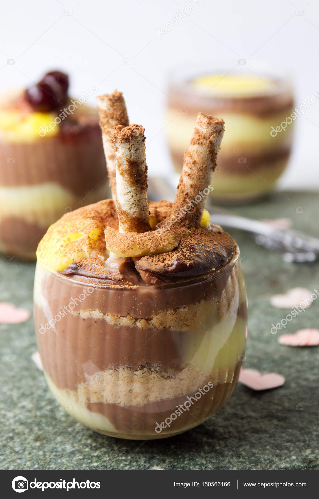 Ev Yapımı Vanilyalı Puding Ev Yapımı Vanilyalı Puding