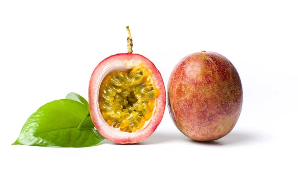 Passion fruit isolated on white background — Stock Photo, Image