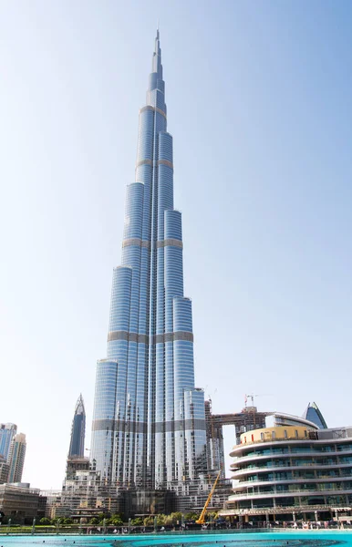 Burj Khalifa, mrakodrap v Dubaji, Spojené arabské emiráty — Stock fotografie