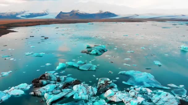 Jokulsarlon Gleccser Lagúna Jéghegyek Izlandon Légi Felvételek — Stock videók