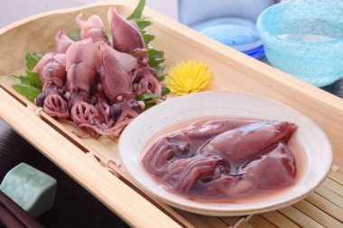 Firefly kalamar, Japon yemekleri