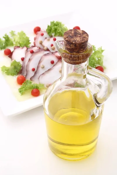 Оливкова олія та морепродукти Карпаччо — стокове фото