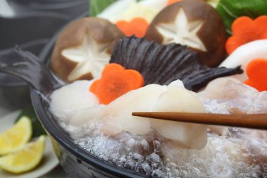 Maymunbalığı güveç, Japon yemekleri