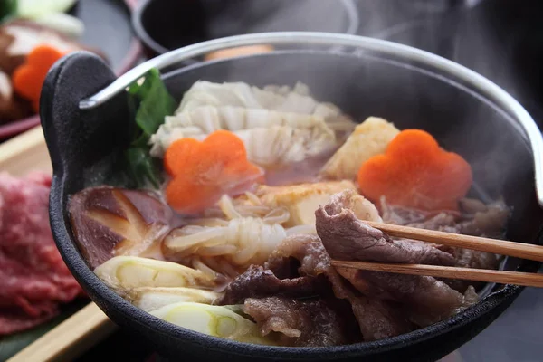 Panela de carne japonesa Sukiyaki — Fotografia de Stock