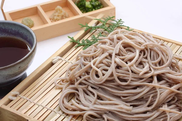 Soğuk Buckwheat Noodles Soba, Japon yemekleri