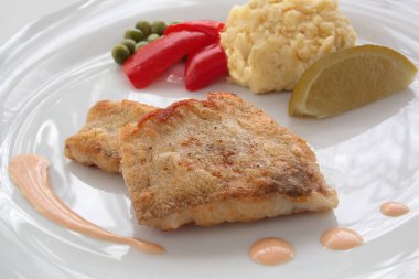 Morina sebze ve limon ile Meuniere
