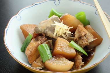 Simmered sebze ve balık, Japon yemekleri