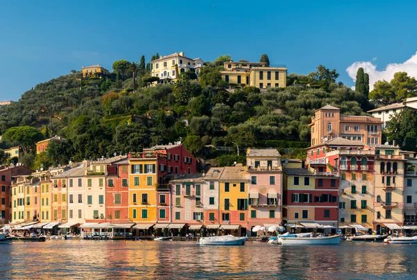 Portofino Waterfront Onun Tipik Renkli Evleri Ile — Stok fotoğraf