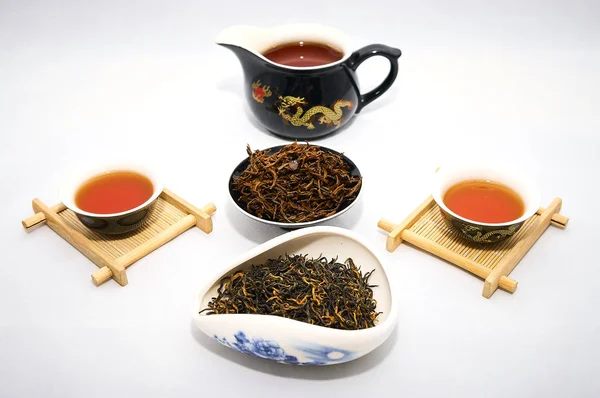 Китайский чайный сервиз — стоковое фото