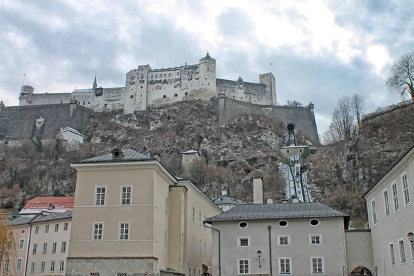 Widok na Salzburg z Festung Hohensalzburg, Austria — Zdjęcie stockowe