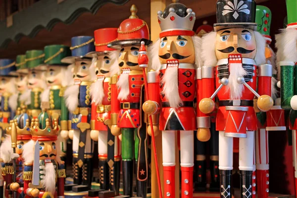 Colorful nutcrackers at a traditional Christmas market in Salzburg, Austria. — Stock Photo, Image