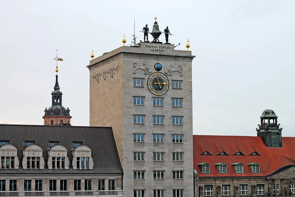 Fasada Wieżowca Kroch Hochhaus Lipsku Niemcy — Zdjęcie stockowe