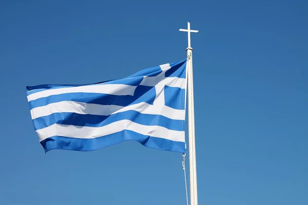 Vink Med Hellas Flagg Den Blå Himmelen – stockfoto