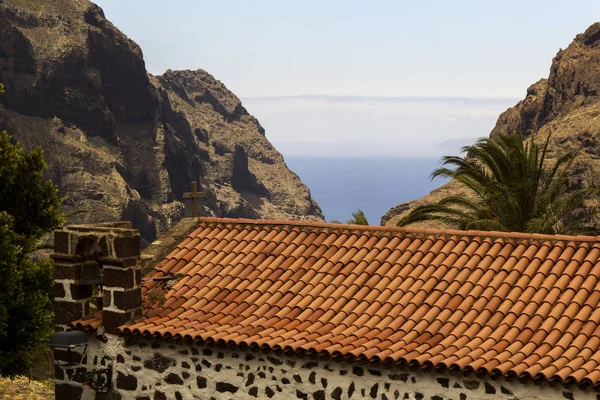 Tenerife ada dağ geçidi