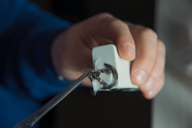 Elektronik sigara. Temizlik ve elektronik sigara.