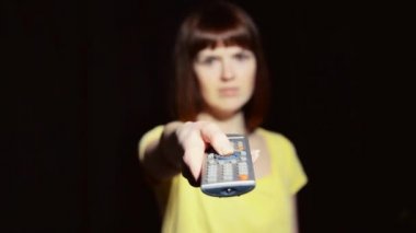 TV'nin uzaktan kumandasında.