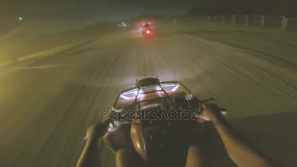 ATV. Night driving in the desert on the ATV. — Stock Video