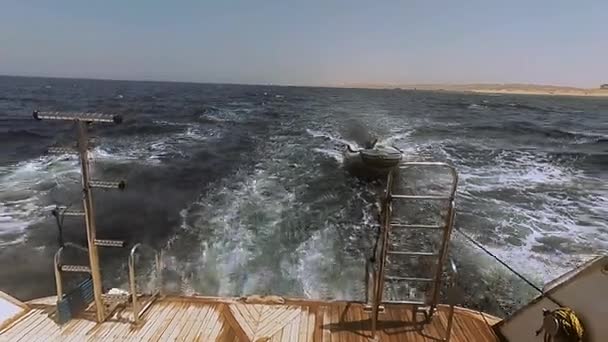 Jachta s potápěčským vybavením. Rudé moře. Marsa Alam — Stock video