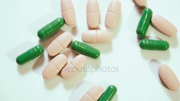 Des pilules. Différents comprimés gros plan 