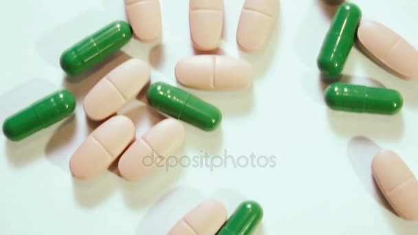 Des pilules. Différents comprimés gros plan 