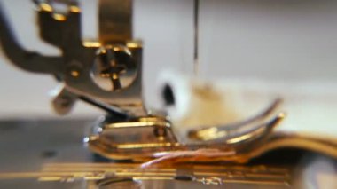 Dikiş makinesi ve dikiş araçları