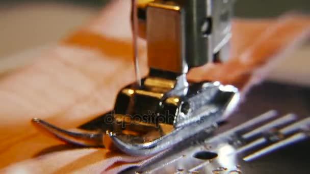 Machine à coudre et outils à coudre 