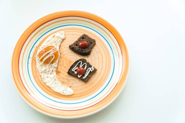 Omlet. Hızlı bir şekilde pişmiş gıda