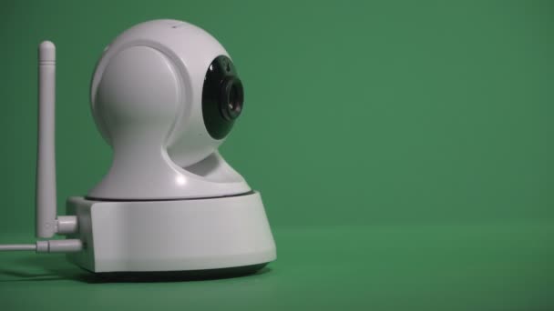 Κάμερα Ασφαλείας Κάμερα Ασφαλείας Ενεργοποιεί Φωτογραφική Μηχανή Διαφορετικές Κατευθύνσεις — Αρχείο Βίντεο