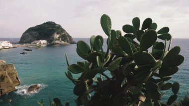 Ischia Adası. Ischia 'nın köşelerinden biri.