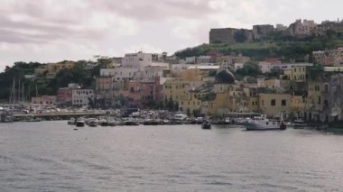 Ischia Adası. Ischia Adası 'ndaki Procida Bölgesi