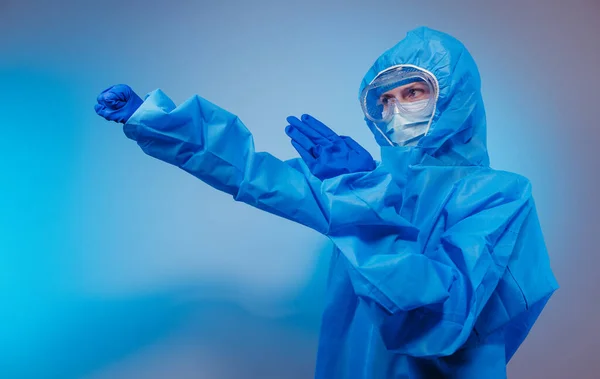 Virus Paramedic Protective Suit Virus Punches Air — Stock Photo, Image