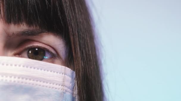 Masque Médical Une Fille Dans Masque Médical Protège Virus — Video