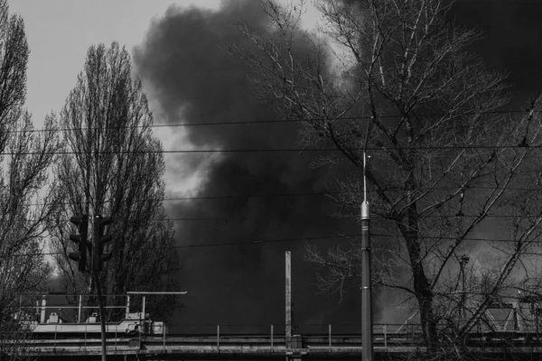 Tűz Tűz Gyárban Fekete Füst — Stock Fotó