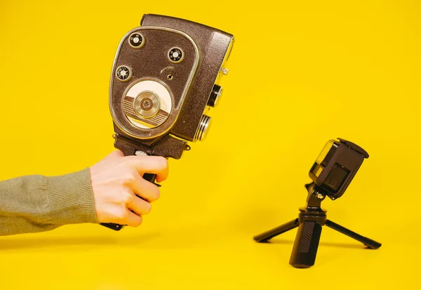 Видеокамера Ретро Камера Современная Цифровая Видеокамера — стоковое фото