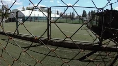 Terk edilmiş stadyum. Virüs yüzünden karantina sırasında stadyum.