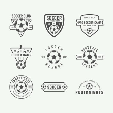 Dizi vintage futbol ya da futbol logo, amblem, rozet. 
