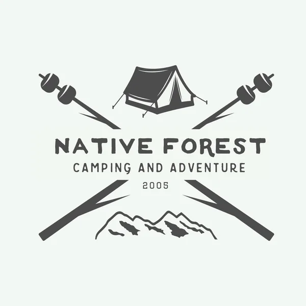 Vintage camping outdoor und Abenteuer Logo, Abzeichen, Etiketten — Stockvektor