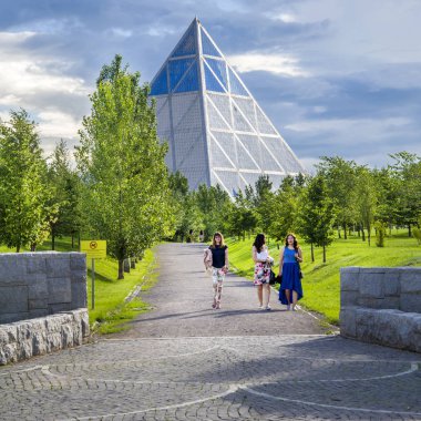 Barış Sarayı ve Astana şehir mutabakatına.