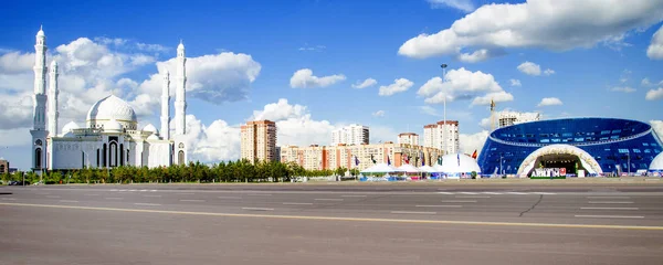 Anıt kazak Eli Astana şehir.