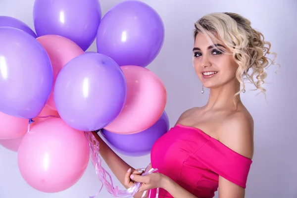 Chica feliz con globos — Foto de Stock