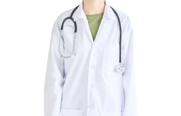 Kvinna i läkarens skjortor står i monter — Stockfoto