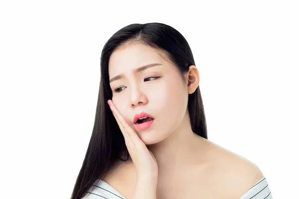 Азиатка Белой Повседневной Одежде Демонстрирует Зубную Боль Возможно Плохого Здоровья — стоковое фото
