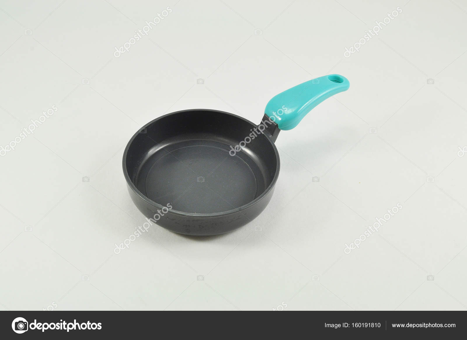 plastic frying pan toy