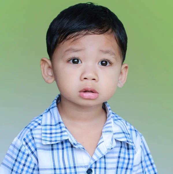 Boy Standing Eyes Staring Ahead — Stock Photo, Image