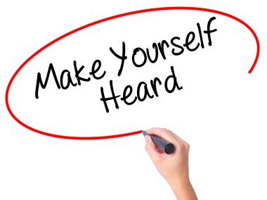 Kadın el ile siyah kalemi Görs üzerinde yazma olun kendinizi duydum