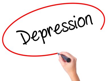 Kadın el depresyon ile siyah kalemi görsel dağ eteğindeki taş yığını üzerinde yazma.