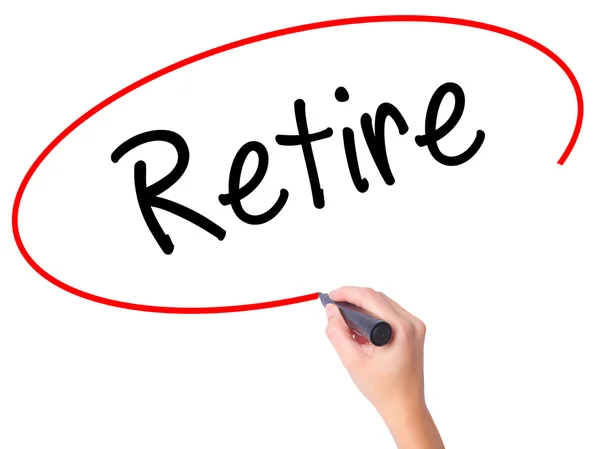 Women Hand writing Retire with black marker on visual screen — Stock Photo, Image