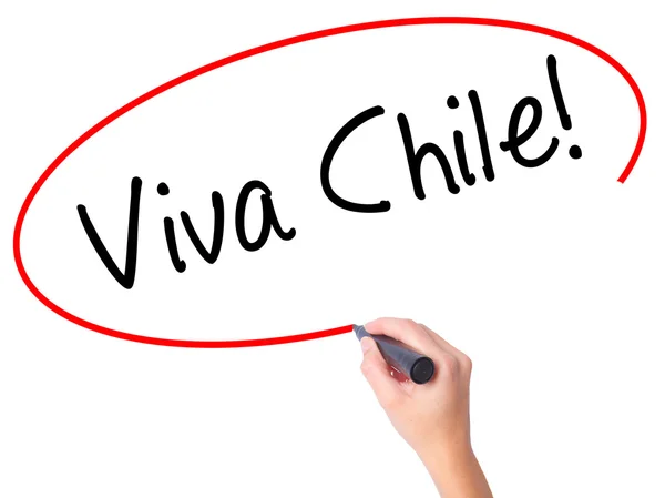 Vrouwen Hand schrijven Viva Chili! met zwarte marker op visuele scree — Stockfoto