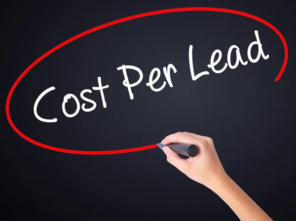 Woman Hand Writing Cost Per Lead with a marker over transparent — Stock Photo, Image